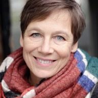 Steffi mueller headshot